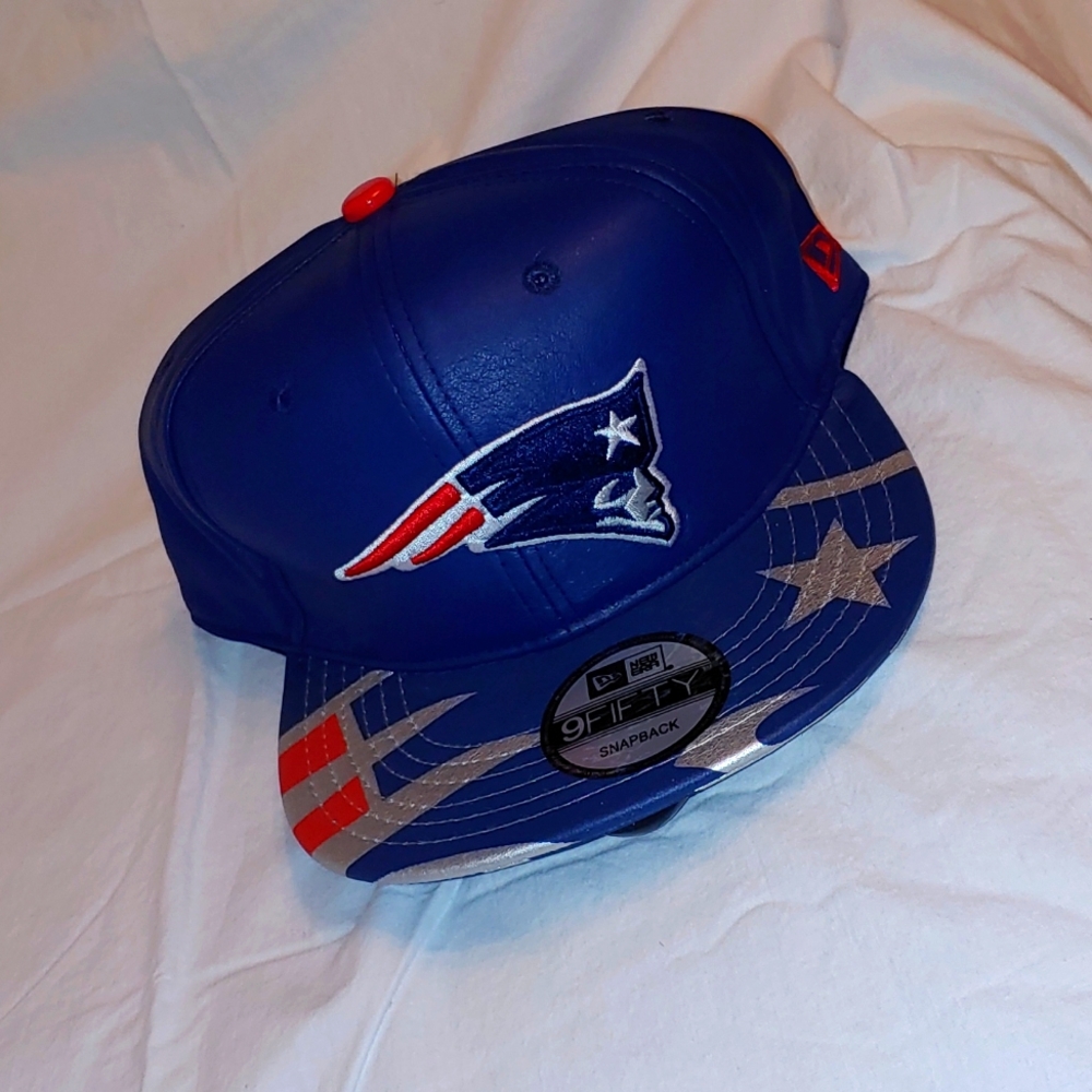 England Patriots leather snapback one size fits all